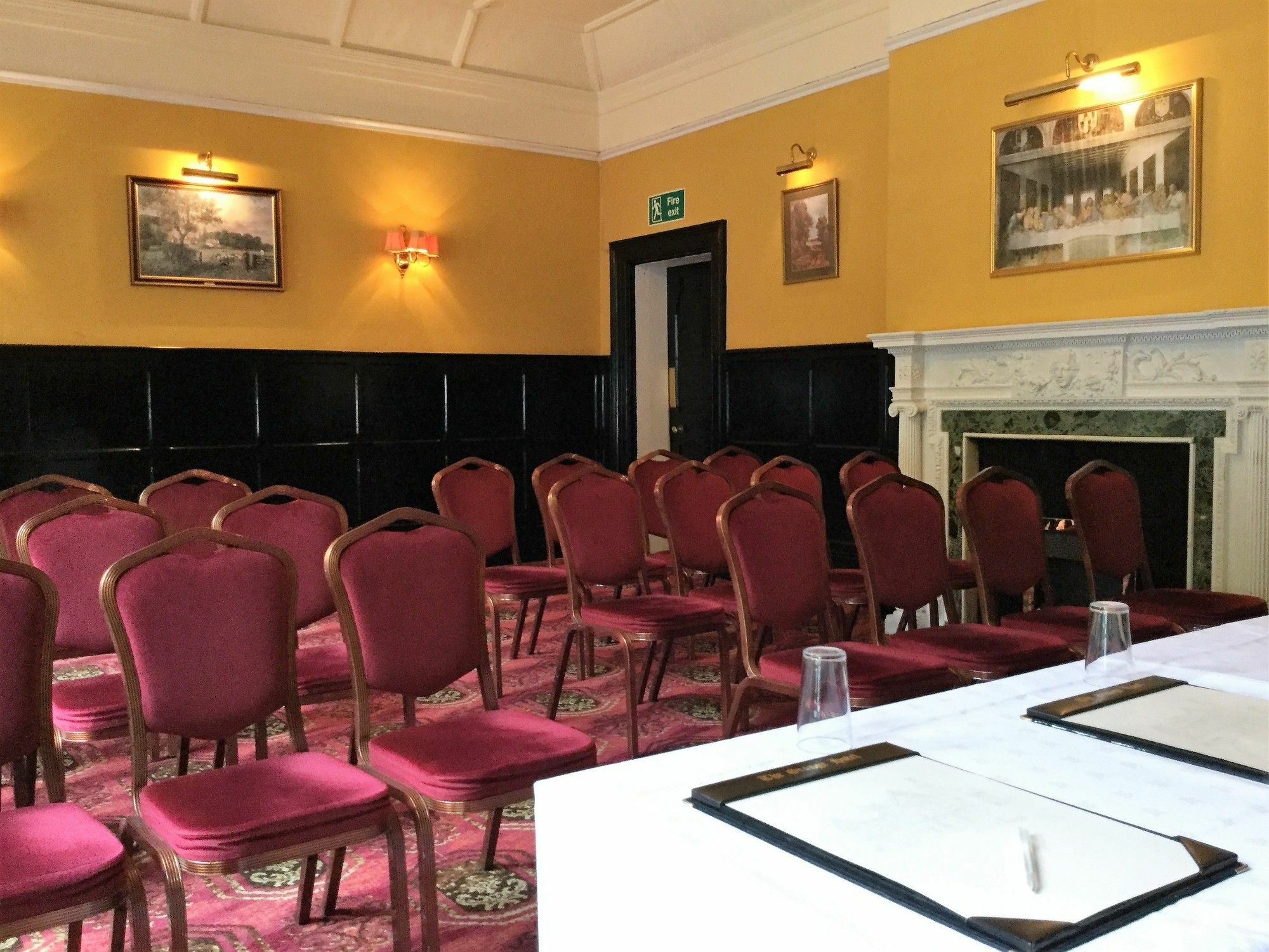 Heritage Grange At Thurston, Hotel Bury St. Edmunds Exteriör bild
